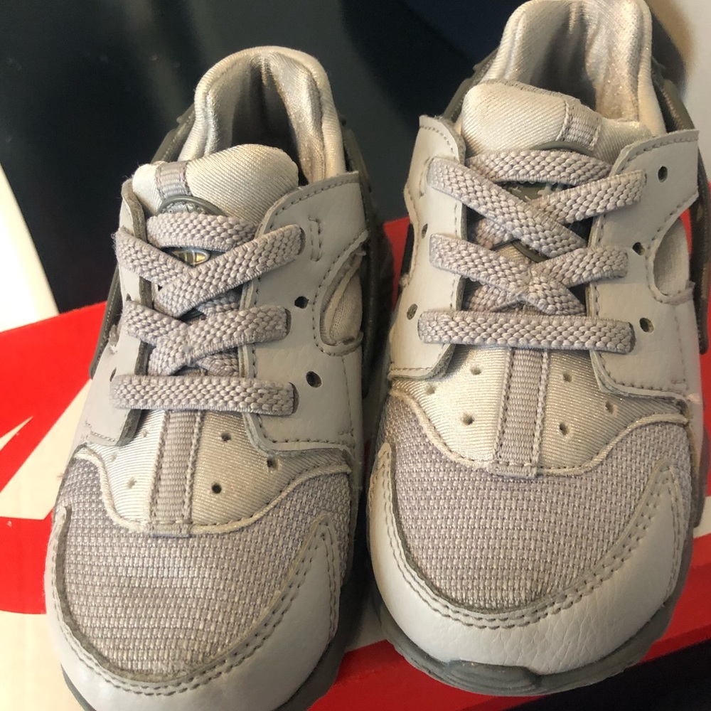 Kid Sneakers